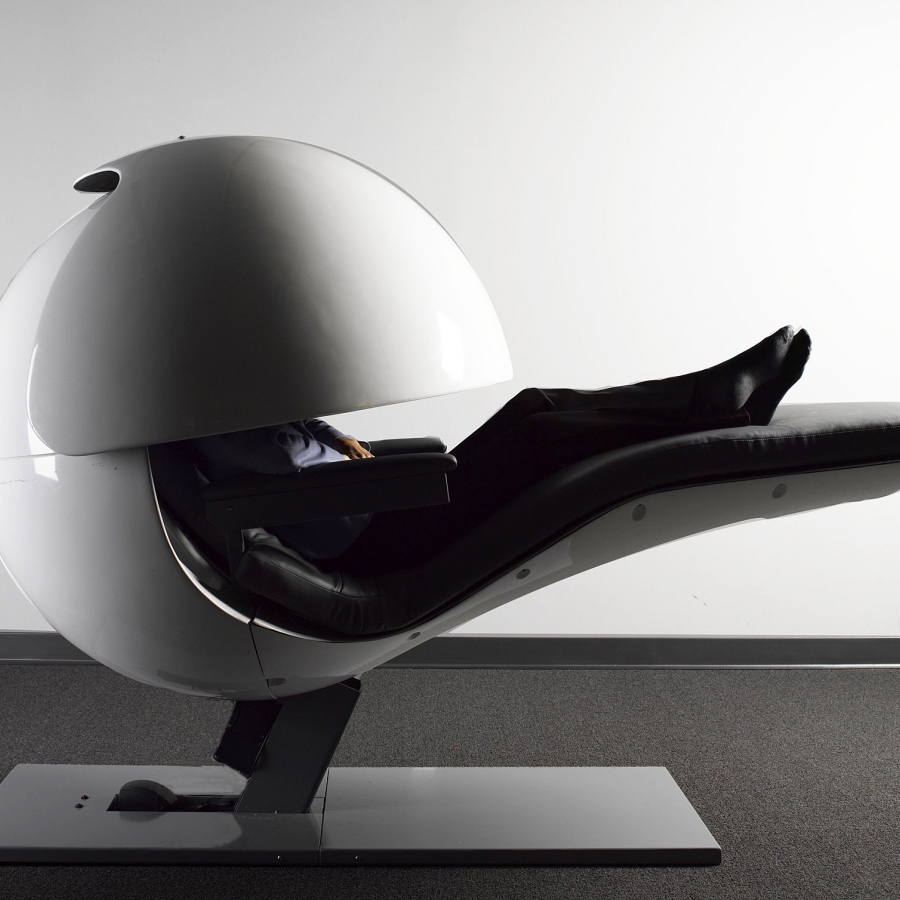 10 Of The Coolest Chairs You Ll Want To Sit In Verhalen Inc Energy Pod